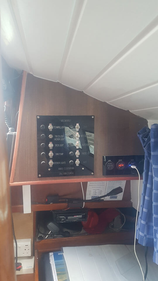 Sabre 27 electronics